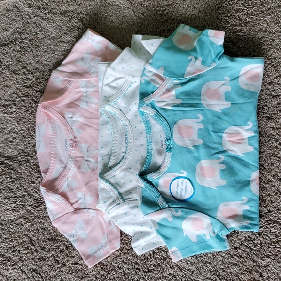 Set of 24m Onesies - Picture 1 of 3